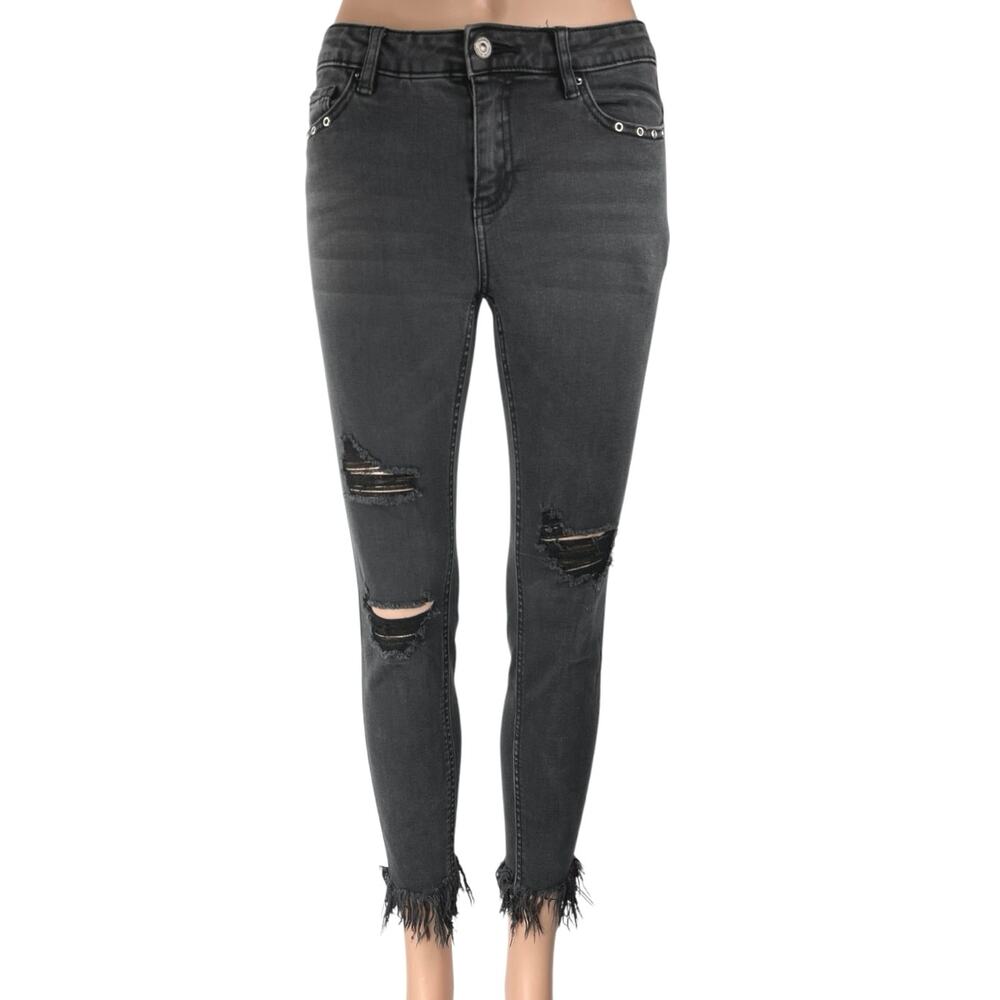 Stradivarius Women's Black Distressed Mid Rise Raw Hem Skinny Denim Jeans Sz 2